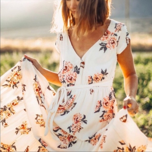 Free People Dresses & Skirts - NWOT Free People Short Sleeve All I Got Maxi Dress